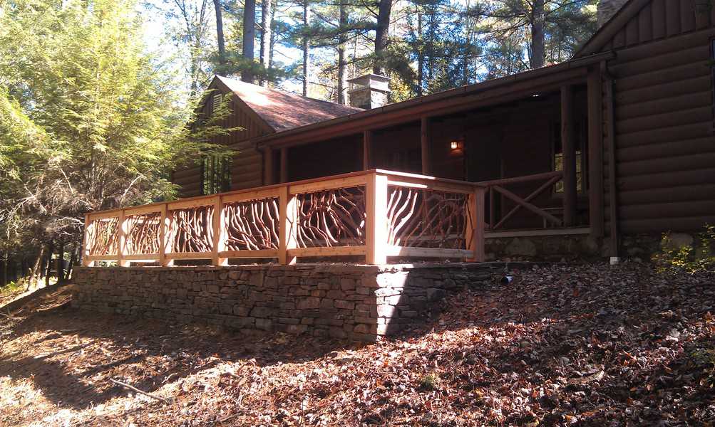 Rustic Porch Railing in Upstate New York - Mountain Laurel Handrails