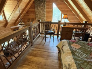 Gainesville GA, Wooden Home Loft And Bed Featuring Mountain Laurel Handrails