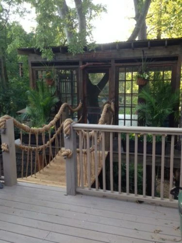 Atlanta Georgia Treehouse Entry