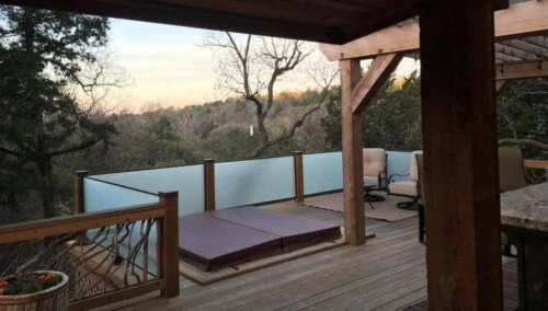 Hot Tub Glass And Wood Railing