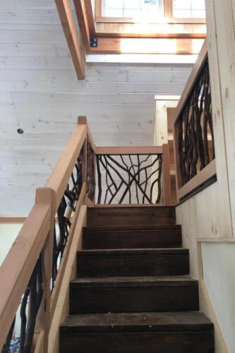 Staircase Landing Handrail